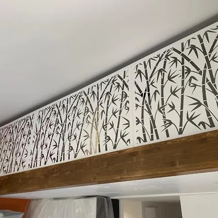 Maison Climatisee 150 M De La *