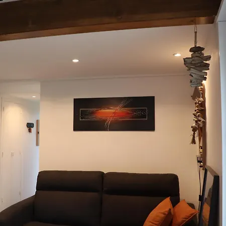 Maison Climatisee 150 M De La Apartament